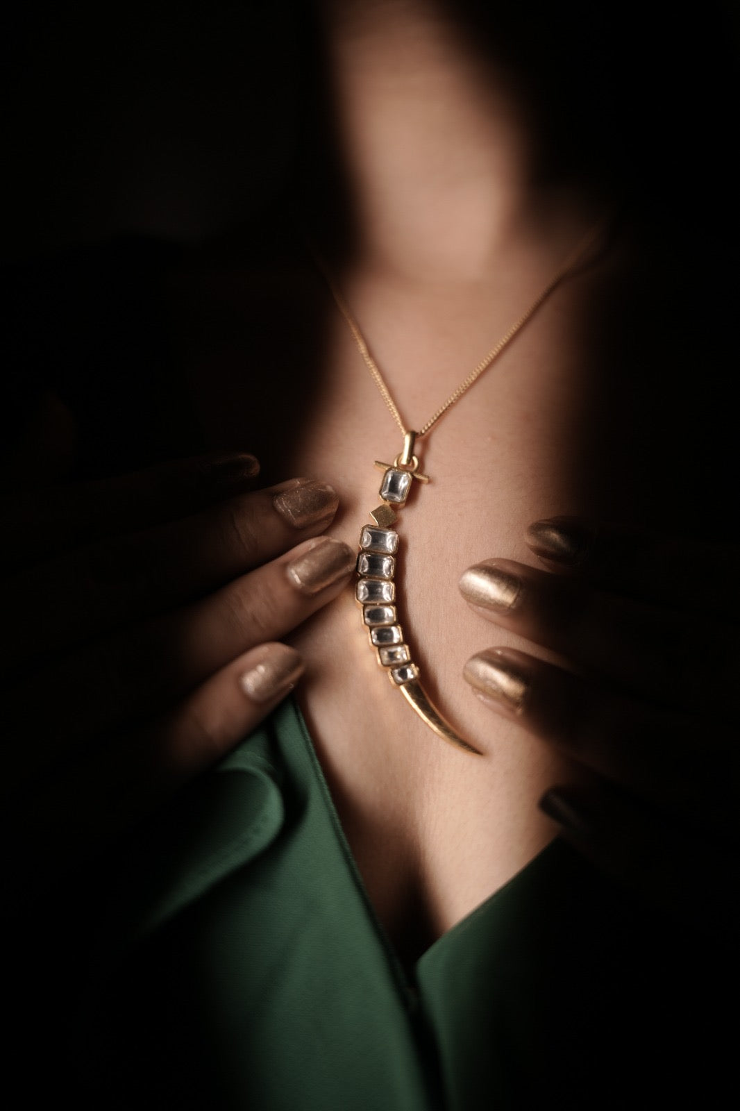 Spine Pendant