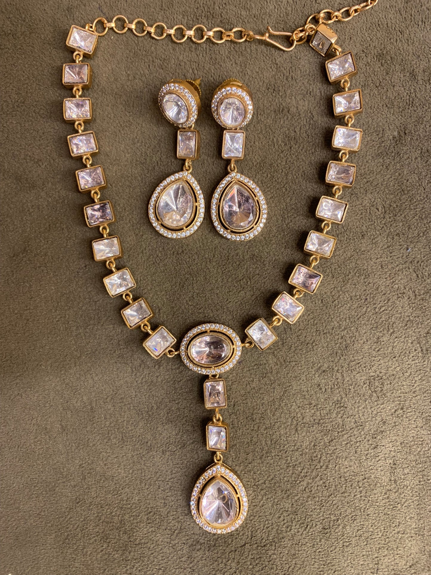 Teardrop Polki Set