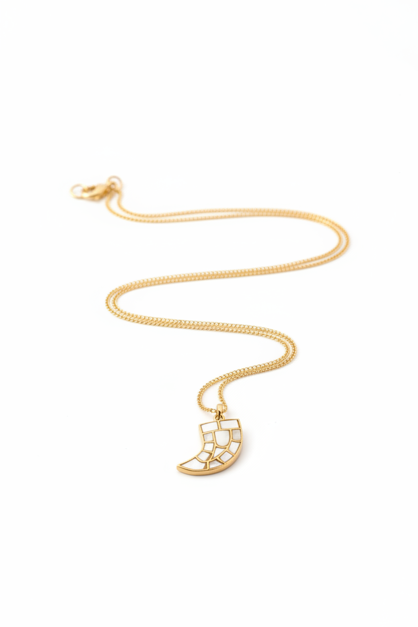 Horn Pendant Necklace