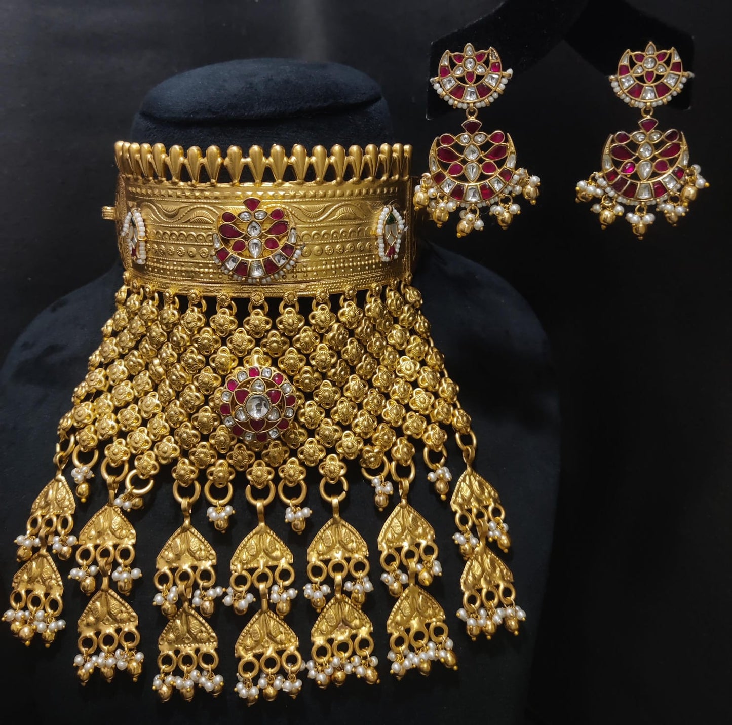 Swarajya Necklace Set