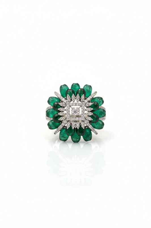 Verde Starburst Cocktail Ring